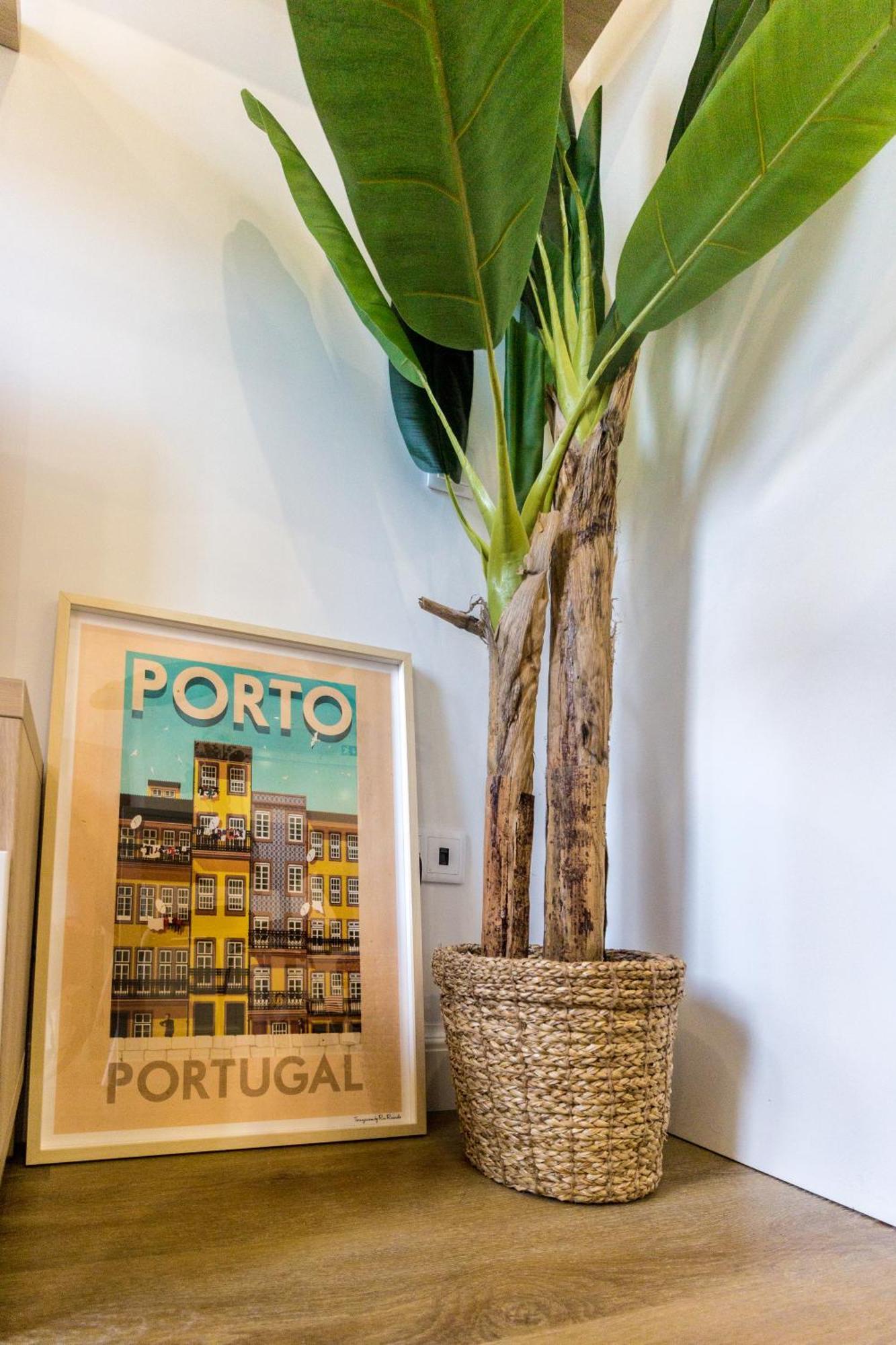 Guest H4U - Porto Bonfim Heroismo Екстер'єр фото
