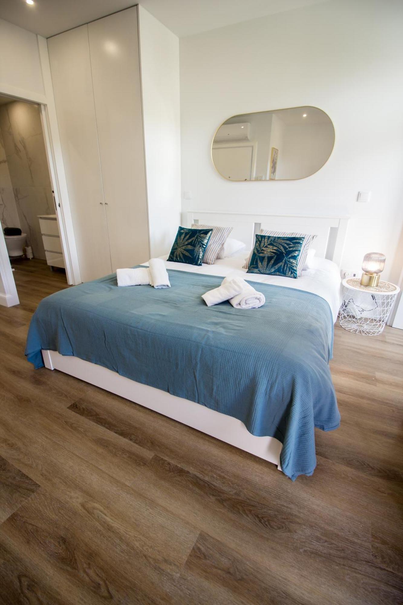 Guest H4U - Porto Bonfim Heroismo Екстер'єр фото